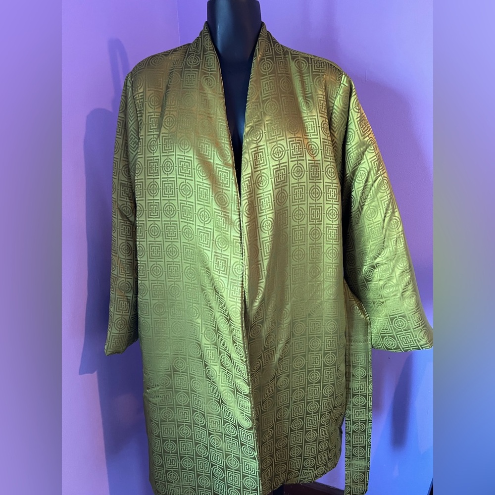 Green Quilted Natori Robe - Picture 5 of 8